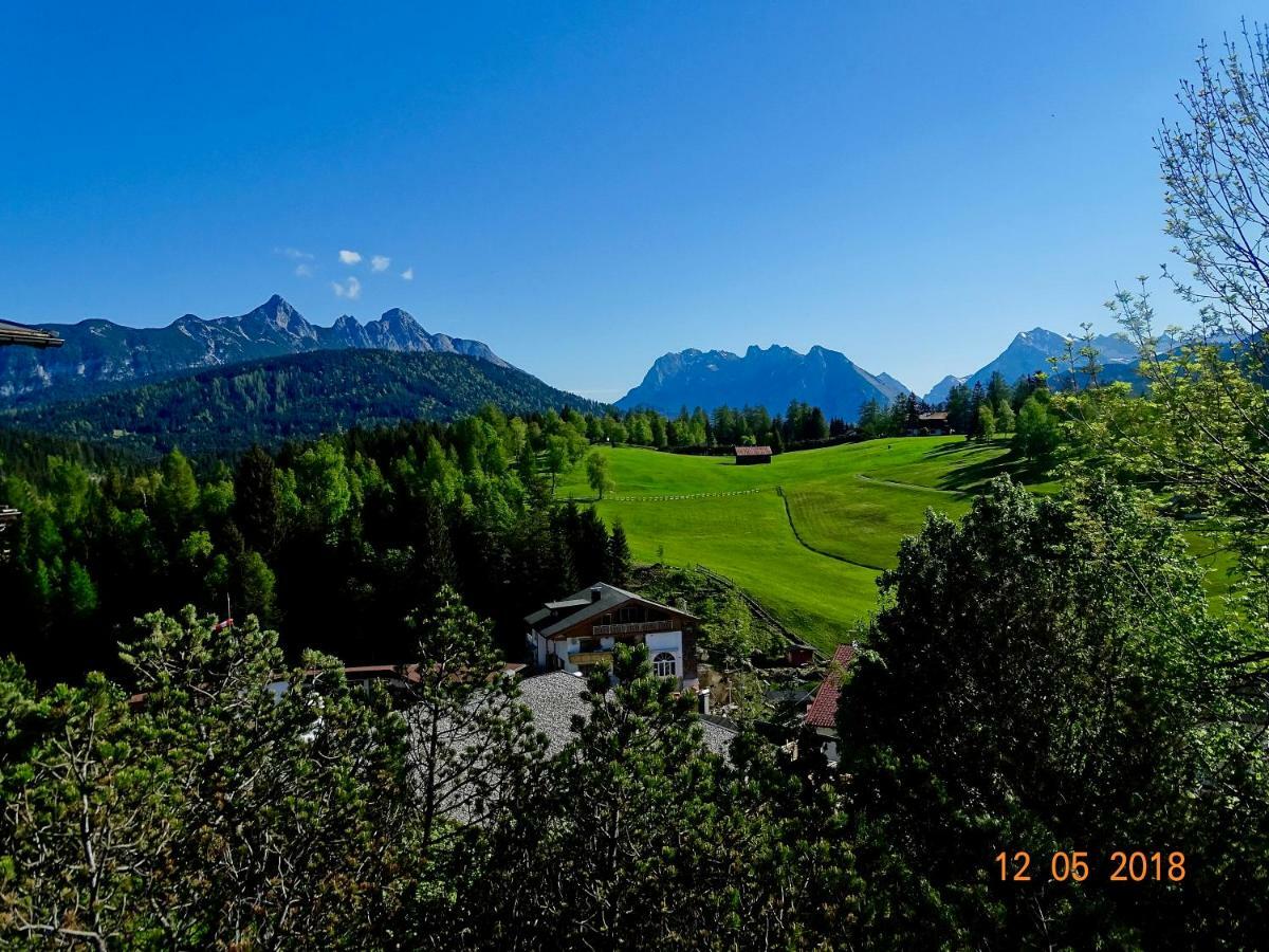 Emerald Apartment Seefeld in Tirol Eksteriør bilde
